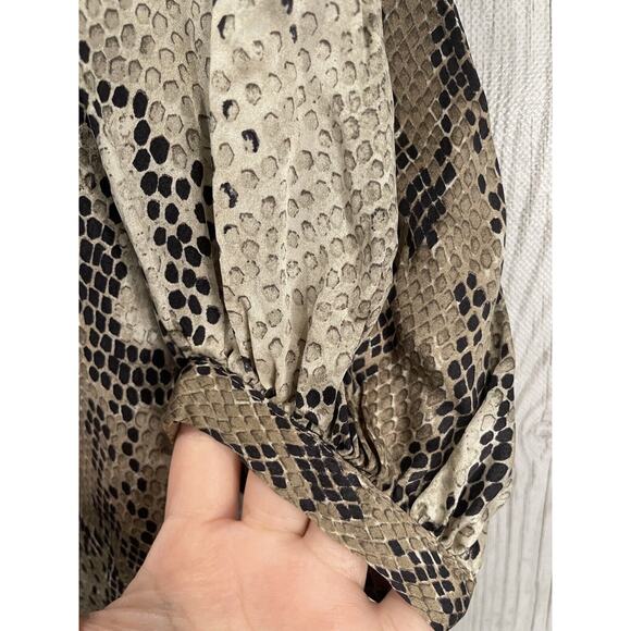 Zara Woman Sm Women's Cream Black Snake Print Blouse Top Animal Snakeskin Flowy - Picture 5 of 8